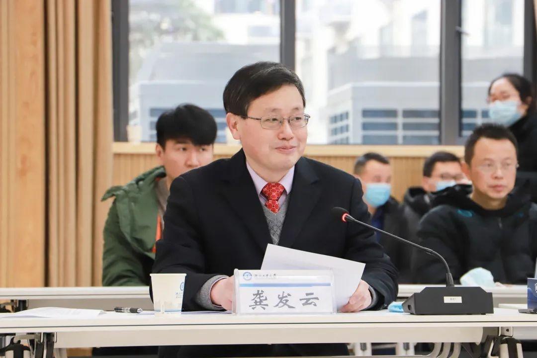 澳门在2025年实现全年免费大全，详细解答与落实措施